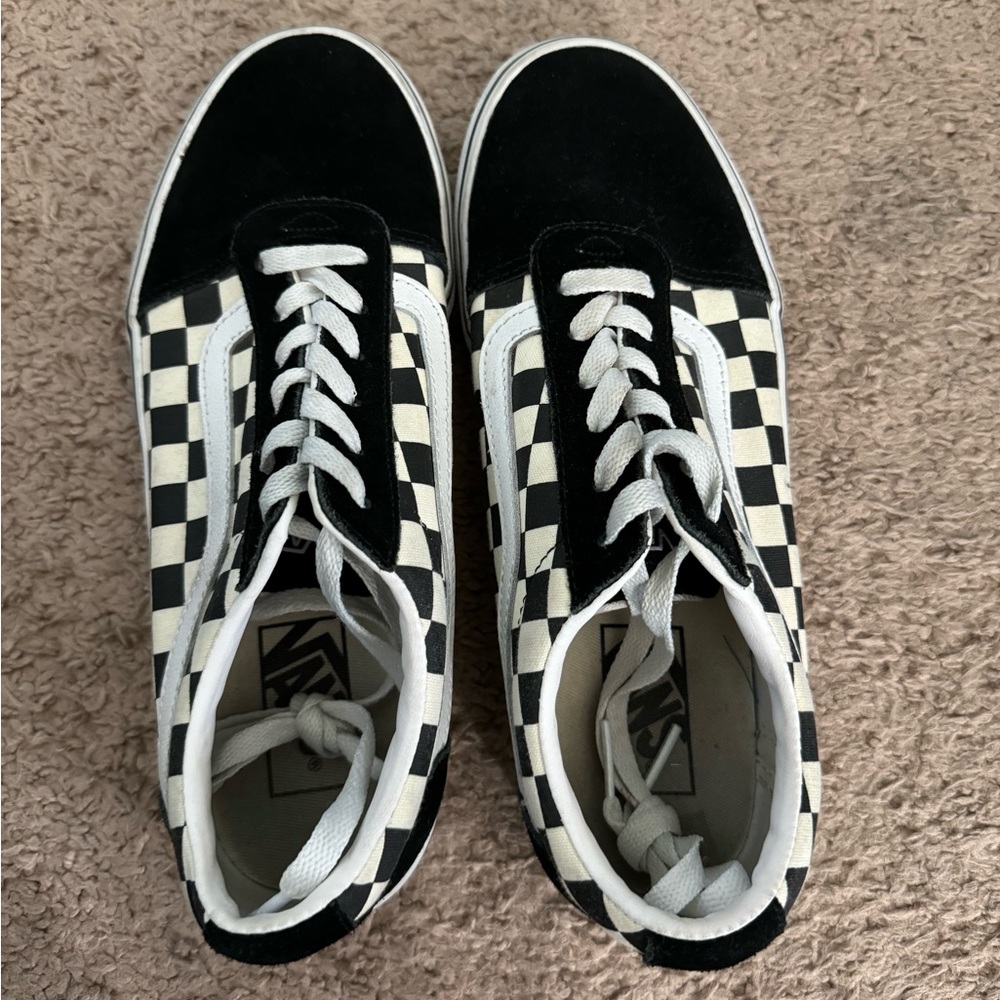 Old skool checkered vans